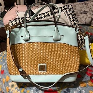 Dooney burke bag